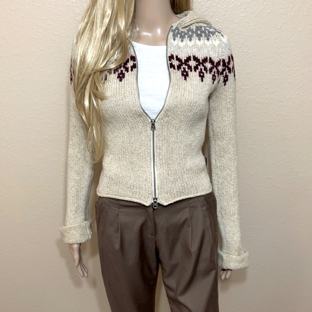 🌱 Vintage Cropped Lambs Wool Knit Hoodie